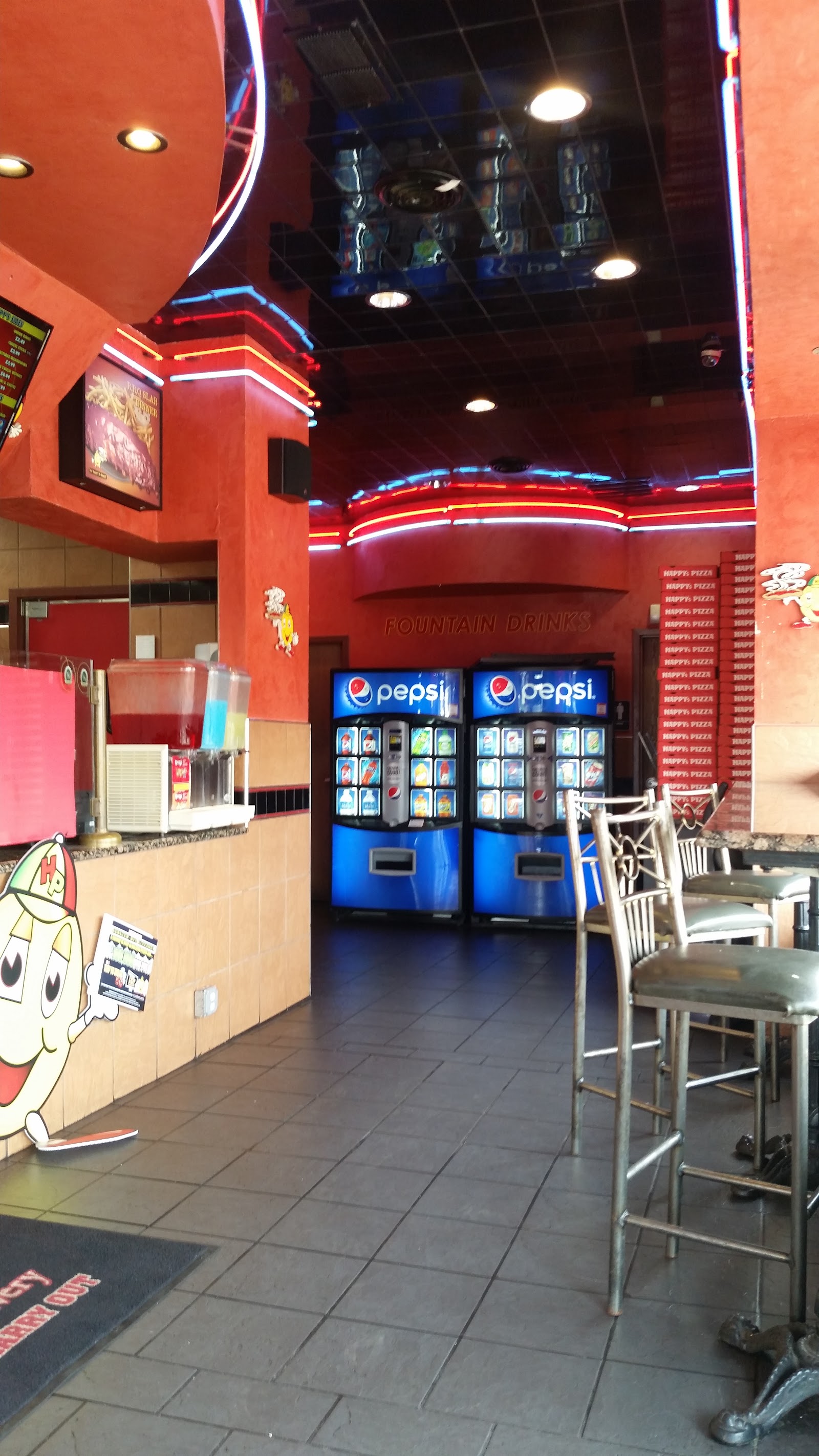Happy's Pizza — photo