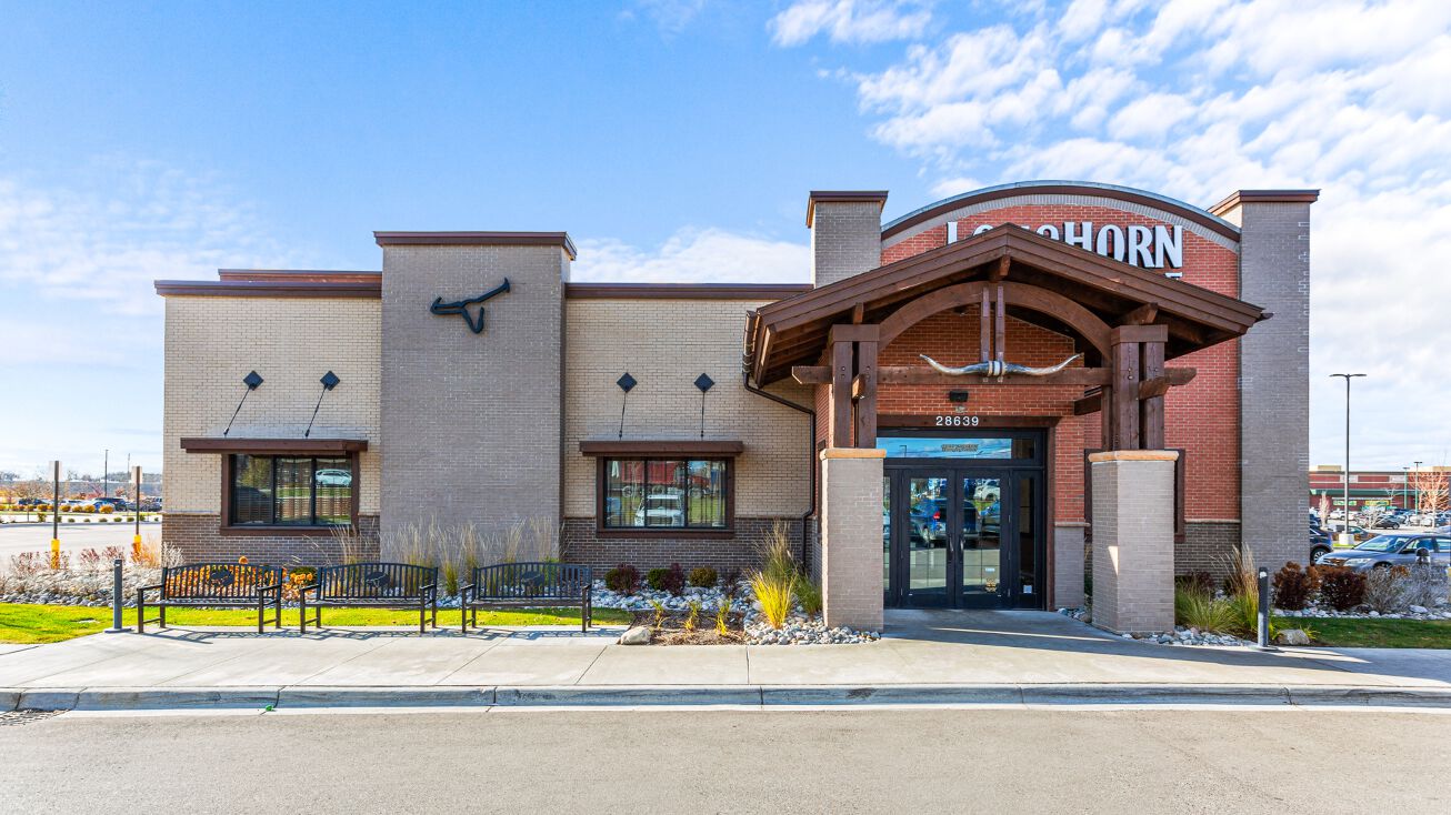LongHorn Steakhouse — photo
