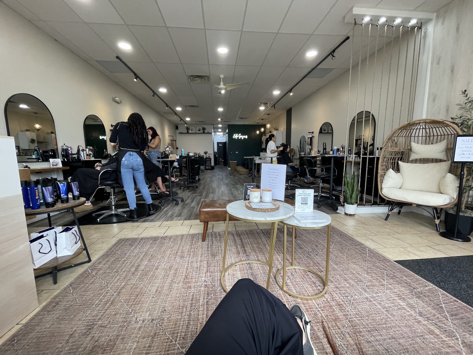 M'Bardot the Salon — photo