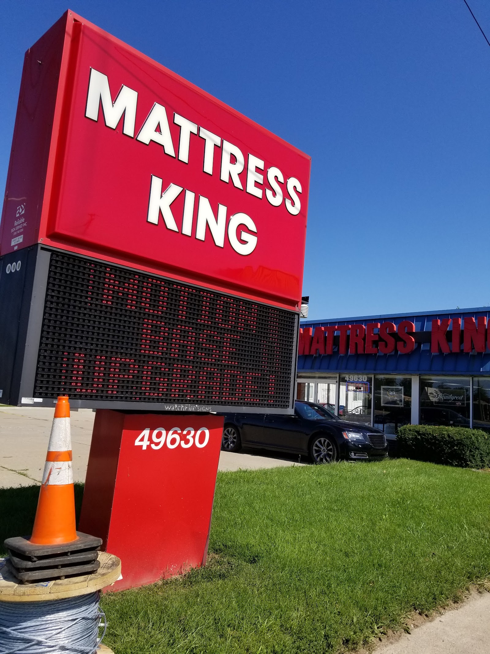 Mattress King — photo