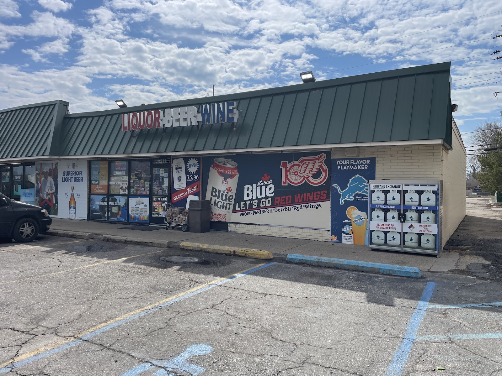 Mike's Mini Mart in New Baltimore